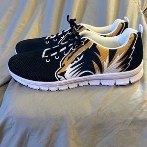 Missouri (Mizzou) Tigers Shoes -Size 13